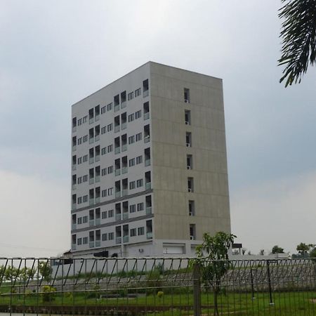 Artotel Casa Cikarang Extérieur photo